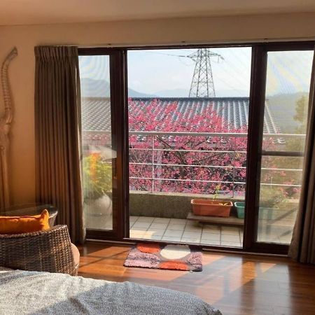Sanyi Wei Wei Feng B&B Eksteriør billede