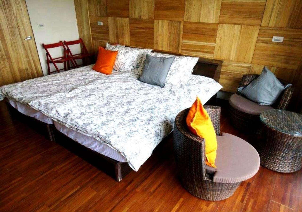 Sanyi Wei Wei Feng B&B Eksteriør billede